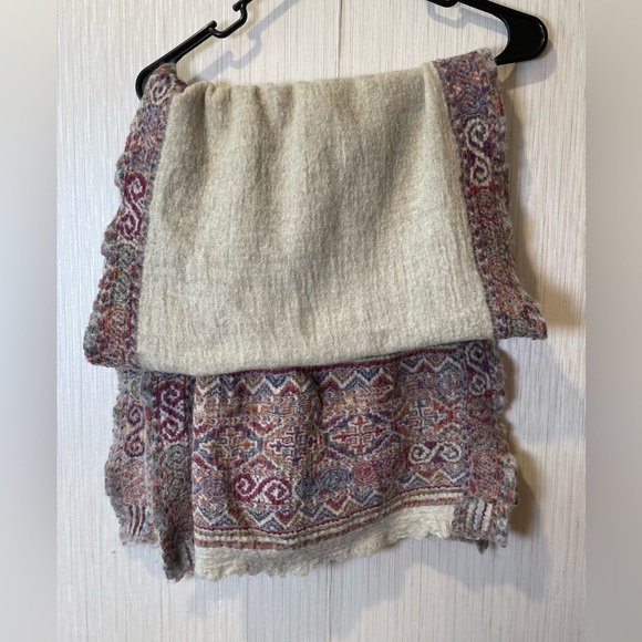 Soutache Bohemian Knit Scarf with Multicolor Pattern Wool Blend - Picture 4 of 4